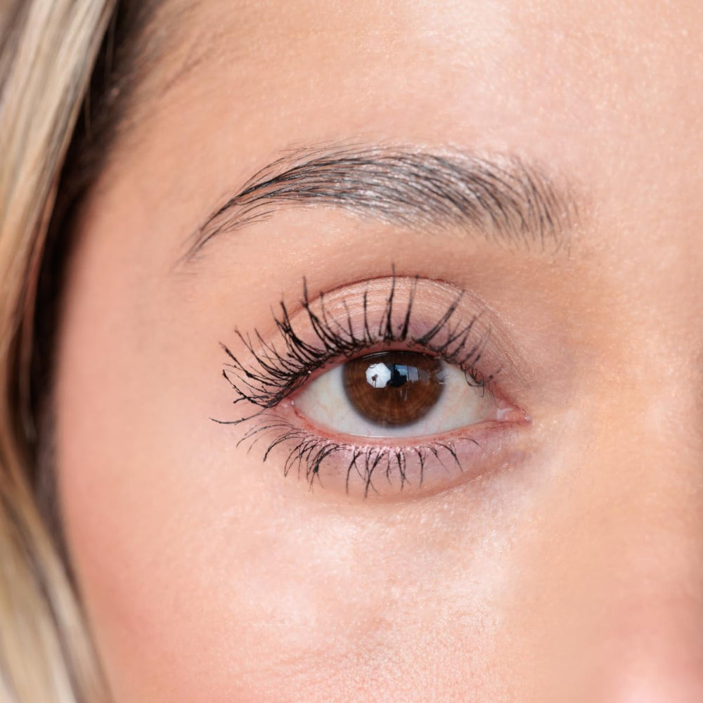 Natural oils nurture lashes for conditioning with YuYa