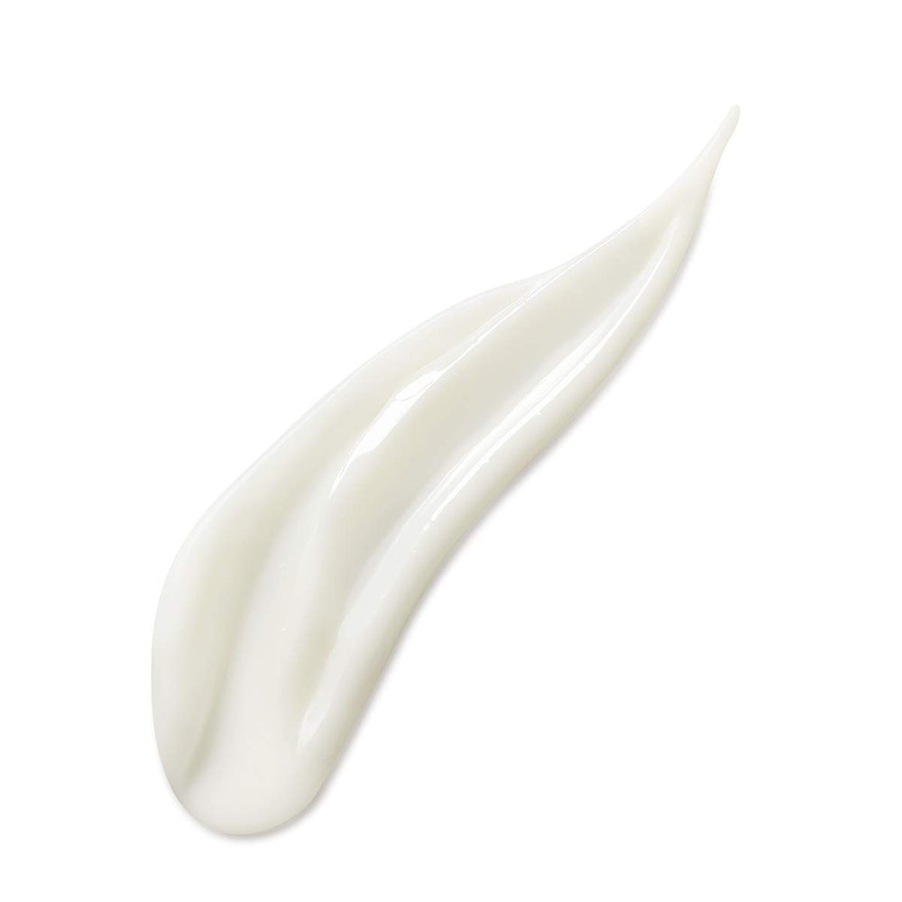 Texture swatch demonstrates non-greasy finish ideal for dry skin.