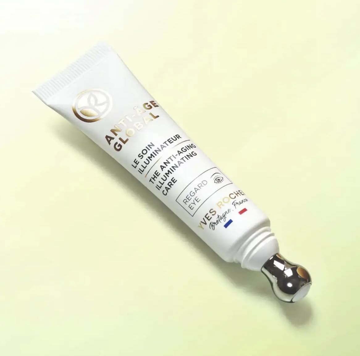 Yves Rocher eye cream set used in daily morning and evening routine.
