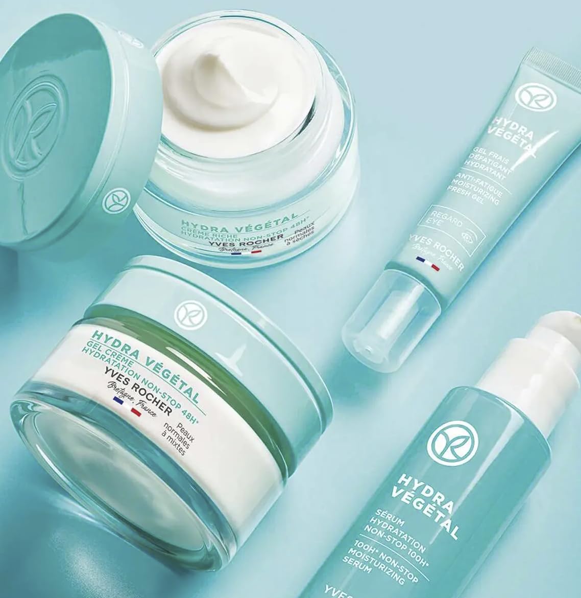 Morning skincare setup with Hydra Vegetal maintains balanced moisture all day
