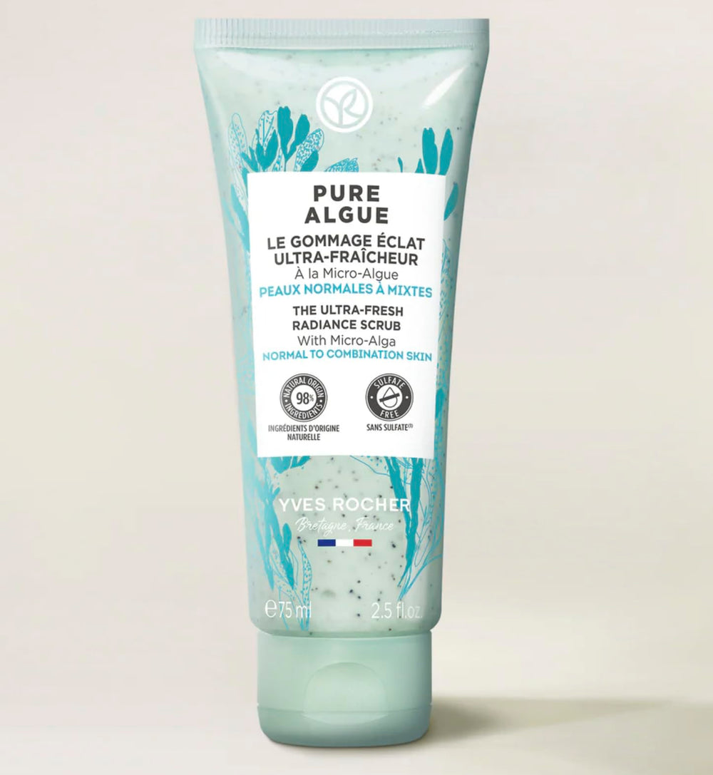 Close-up of Yves Rocher Ultra-Fresh jelly texture lifting dirt from pores