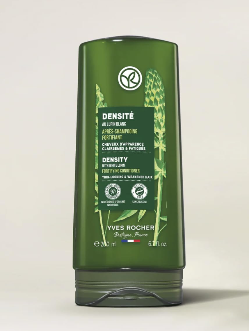 Yves Rocher white lupine ingredient close-up signals fortifying benefits