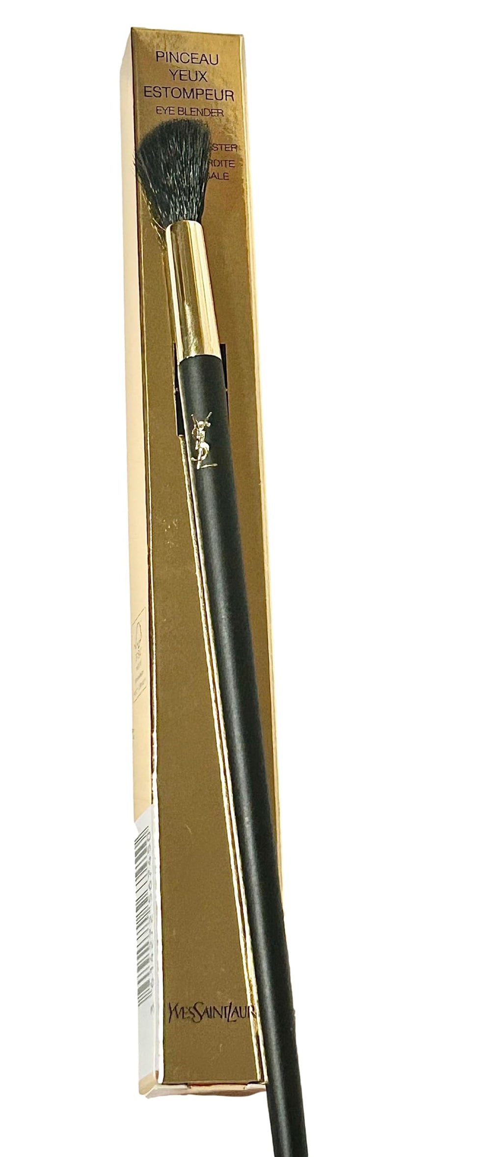 YSL Eye Blender Brush 12 tester – angled tip close-up for controlled crease work