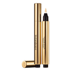 YSL Touche Eclat 3 Light Peach cap close-up, travel-friendly glow