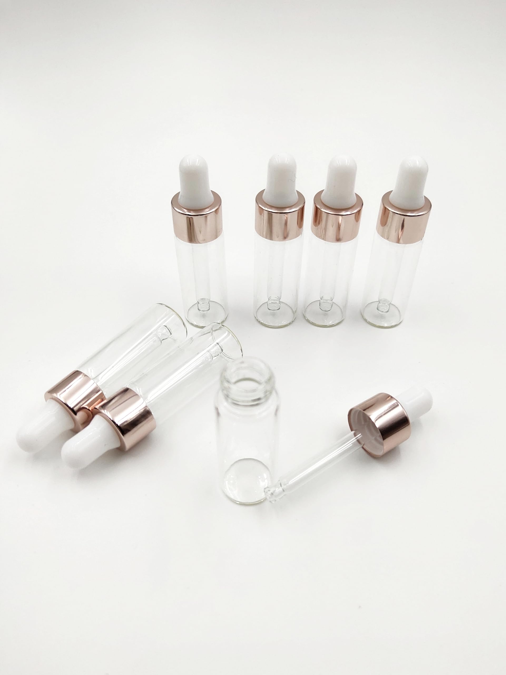 YYNGJCK color-coded lids help organize liquids at a glance