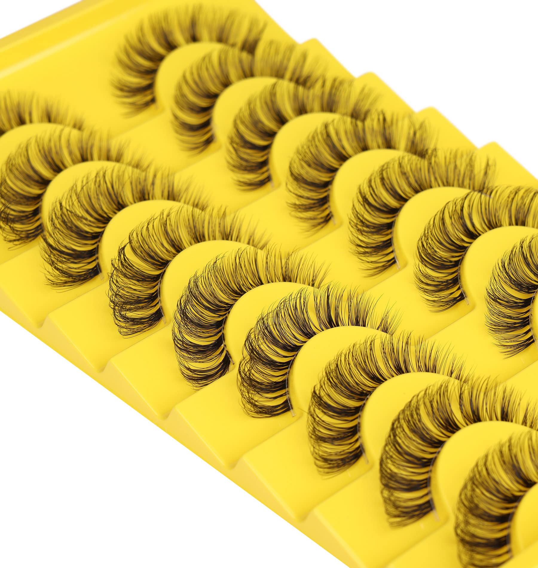 zanlufly easy-apply lashes simplify routine with invisible band