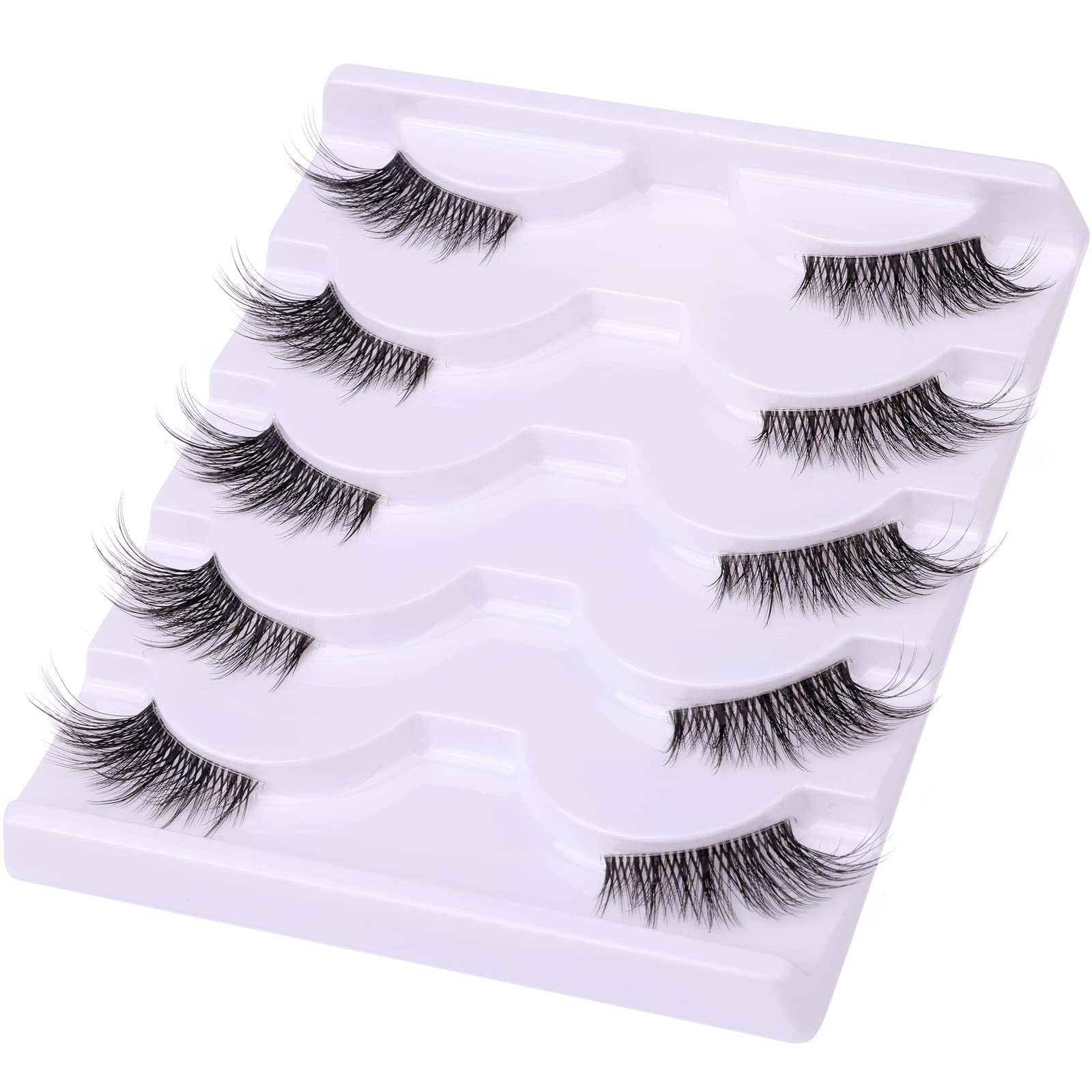 Zanlufly Half Lashes clear band for easy blending with natural lids.