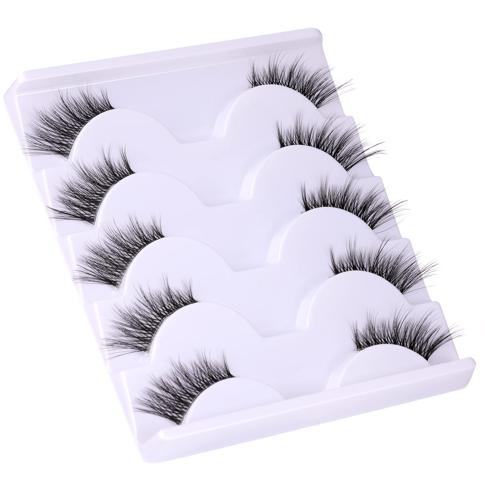 Zanlufly Half Lashes reusable pack in a stylish case for daily use.