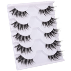 Zanlufly Half Lashes three-quarter length creates balanced glamour.