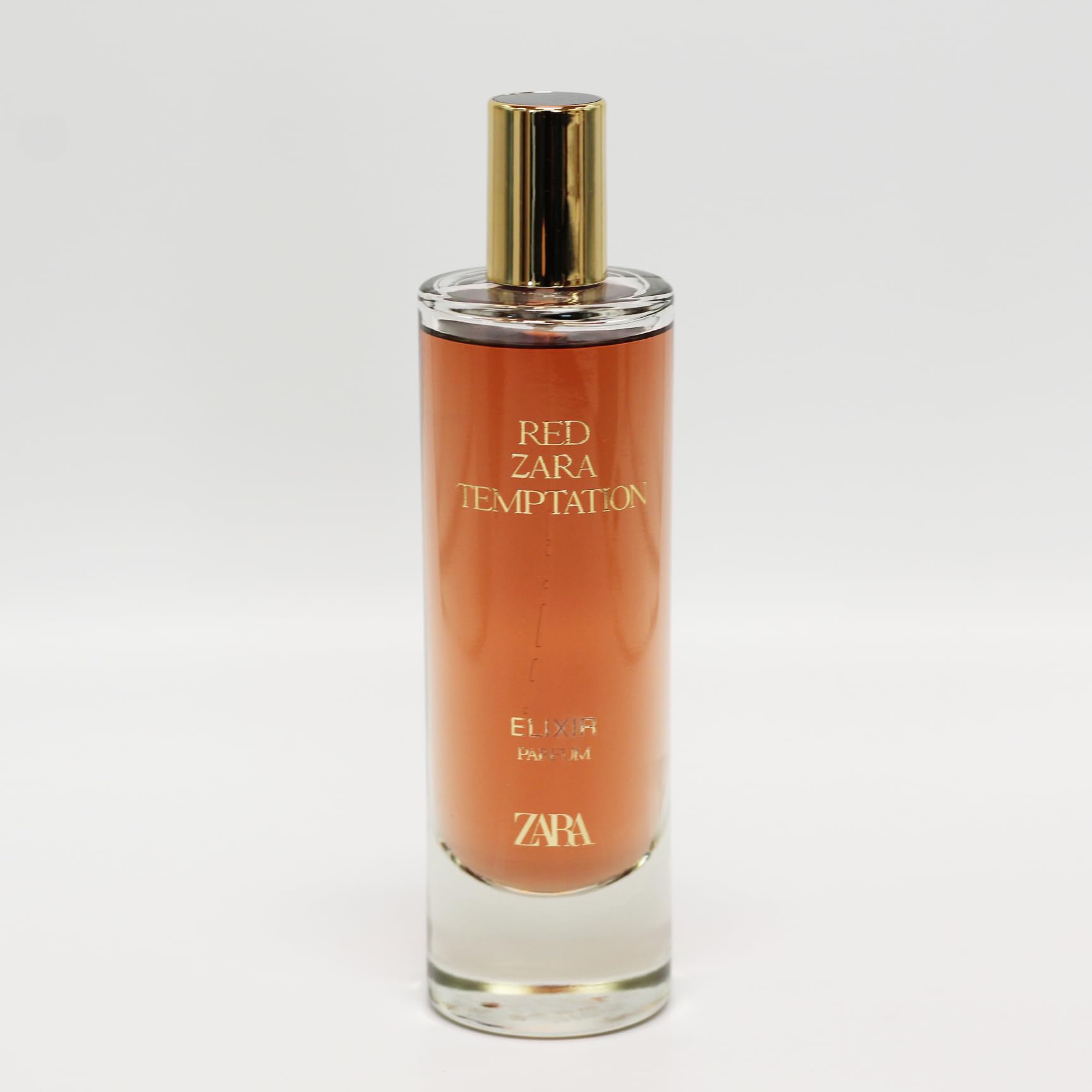 Zara Red Temptation spray mist – even distribution for all-day scent.