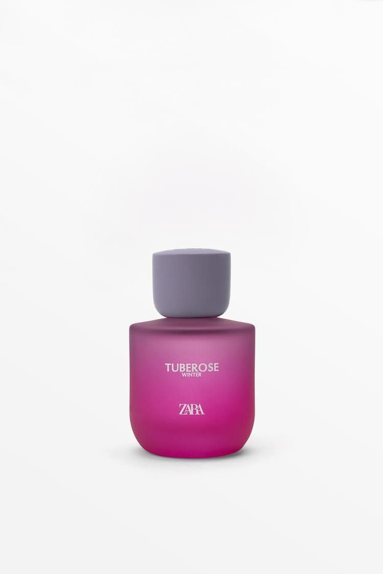 Close-up of the spray cap for easy misting and quick refresh with Zara Tuberose Winter EDT.
