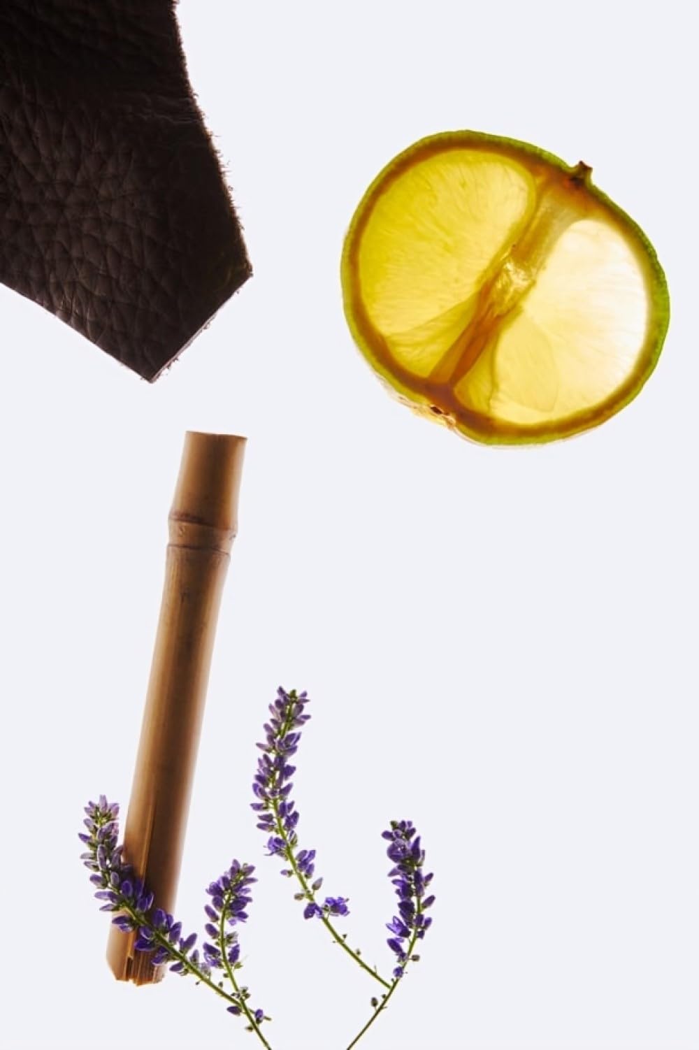 Zara Vibrant Leather bottle side view conveys a bold, versatile fragrance presence.