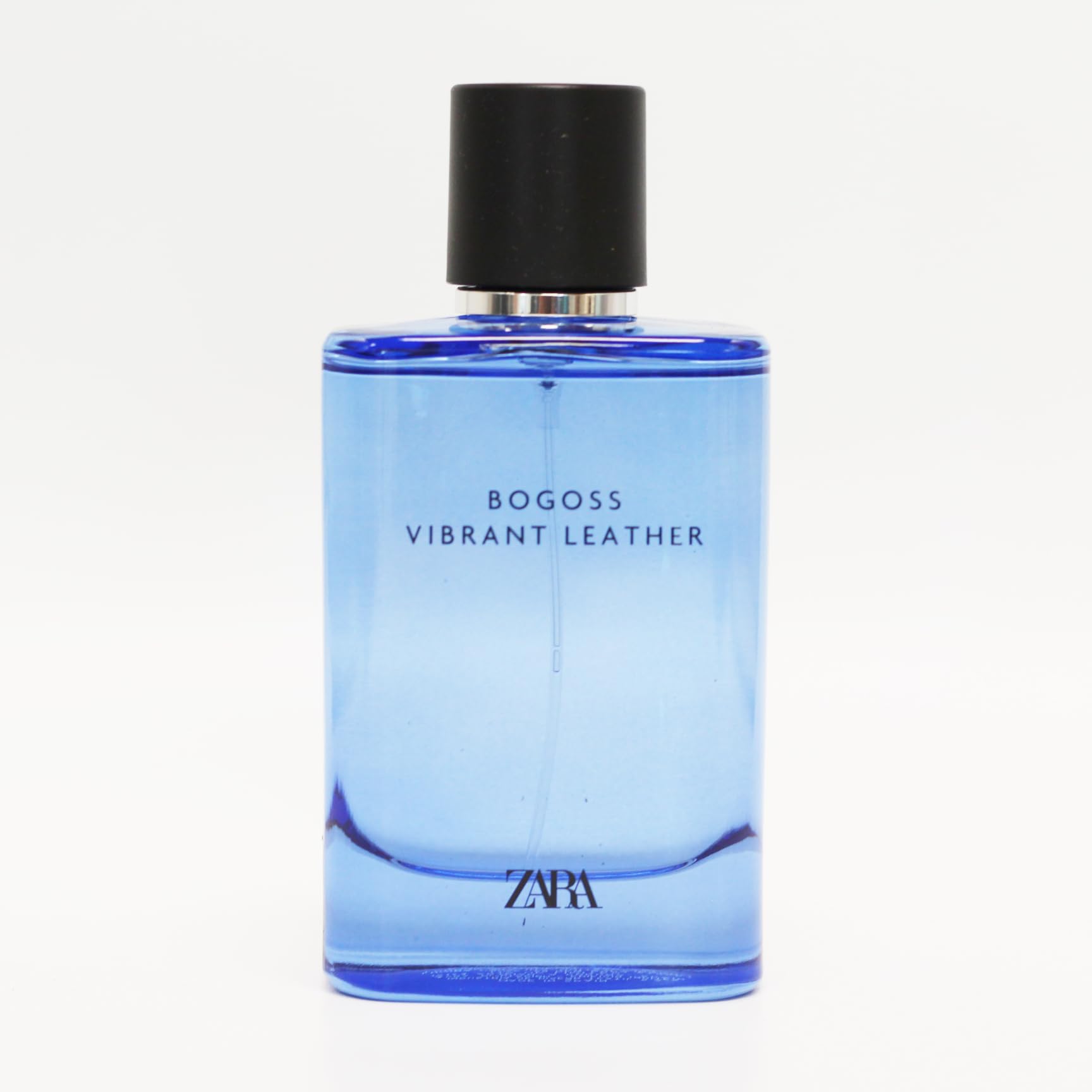 Zara Bogoss Vibrant Leather bottle close-up label highlights premium notes and long-lasting performance