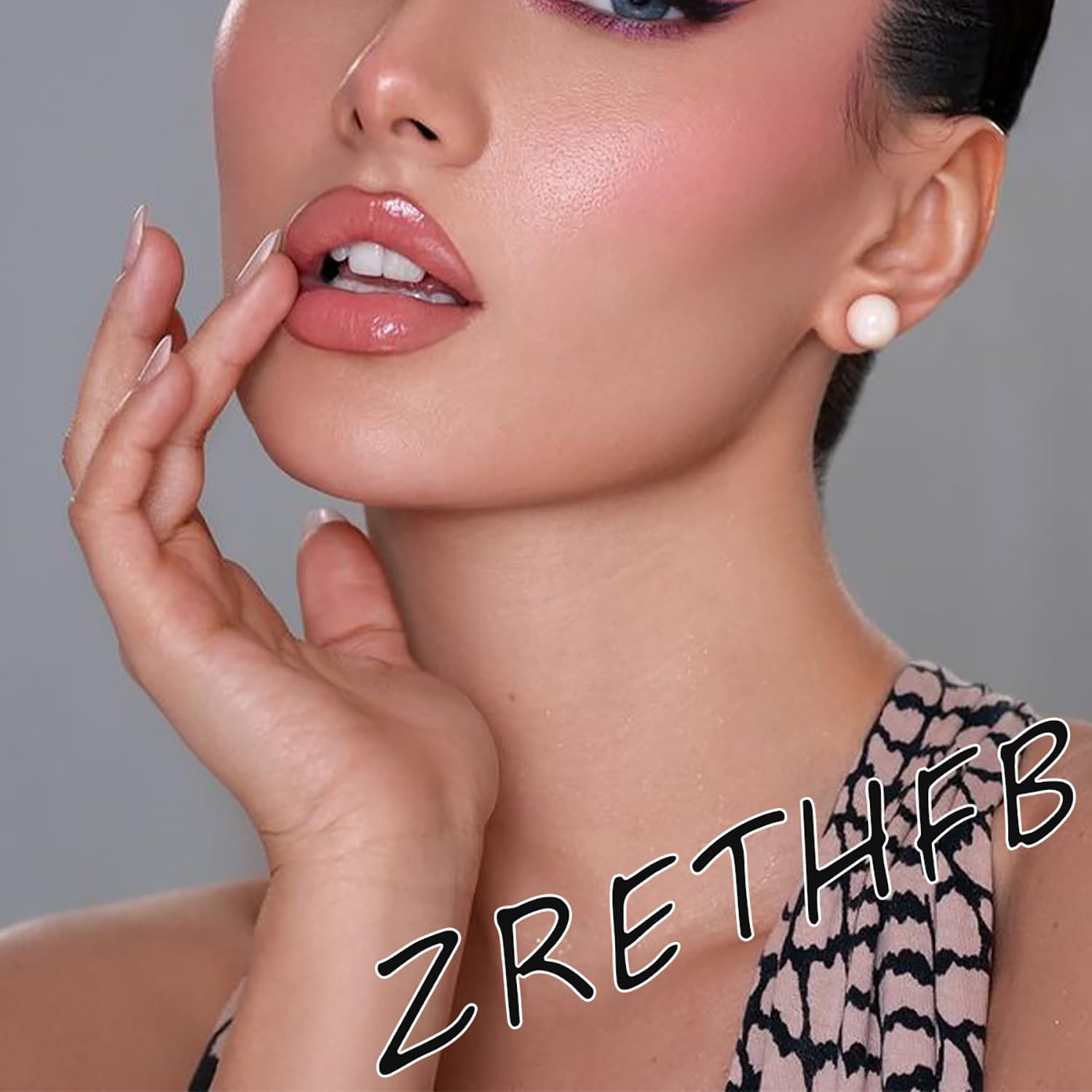 ZRETHFB gift-ready nail decor set, perfect for holiday gifting