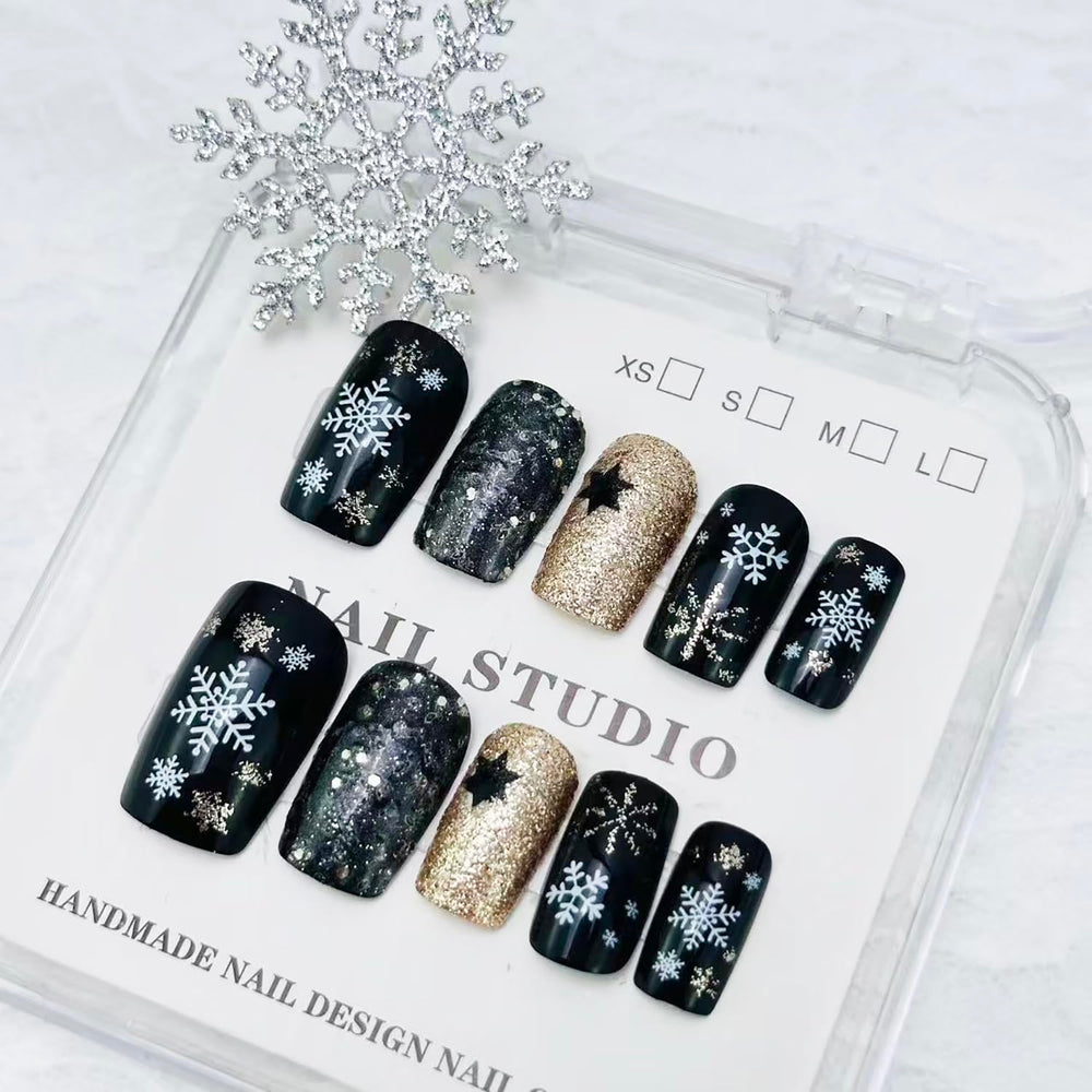 ZRETHFB snowflake art for parties adds seasonal charm to nails