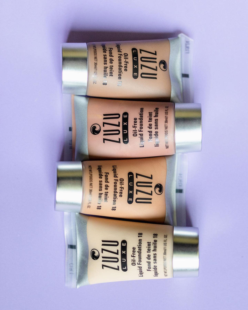 Zuzu Luxe L-14 texture close-up highlights silky blendability and easy application
