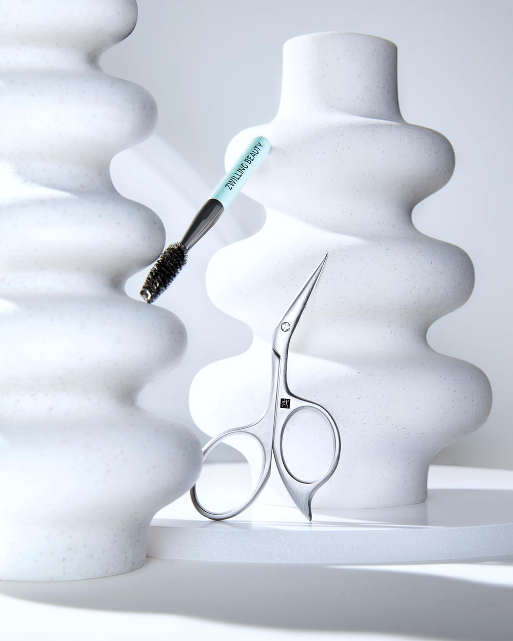 ZWILLING Beauty Twinox Eyebrow Scissors gold PVD coating for a luxurious look and durable performance.